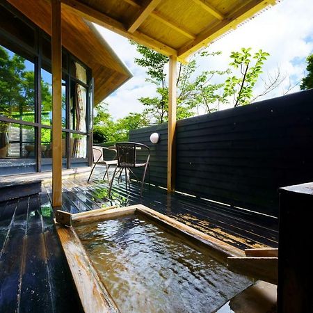 Yufu No Mori Kotori No Tayori Hotel Buitenkant foto