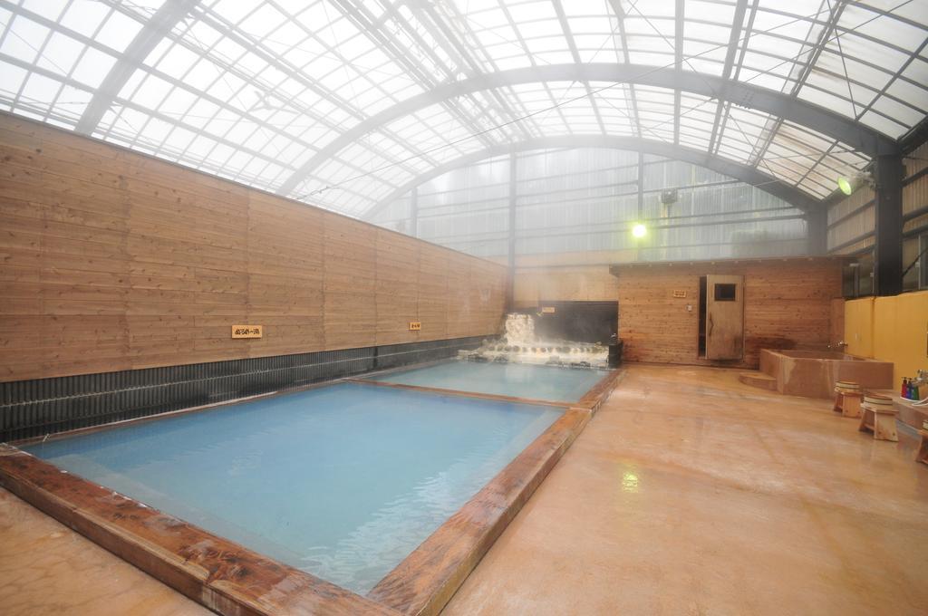 Yufu No Mori Kotori No Tayori Hotel Buitenkant foto
