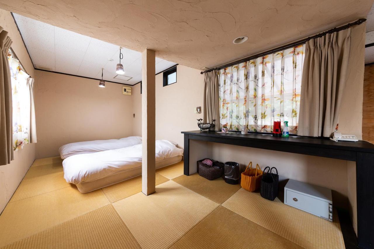 Yufu No Mori Kotori No Tayori Hotel Buitenkant foto
