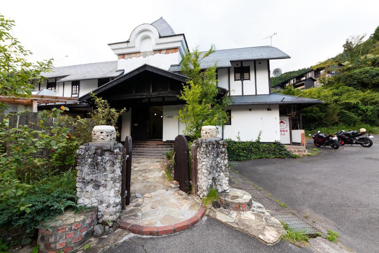 Yufu No Mori Kotori No Tayori Hotel Buitenkant foto